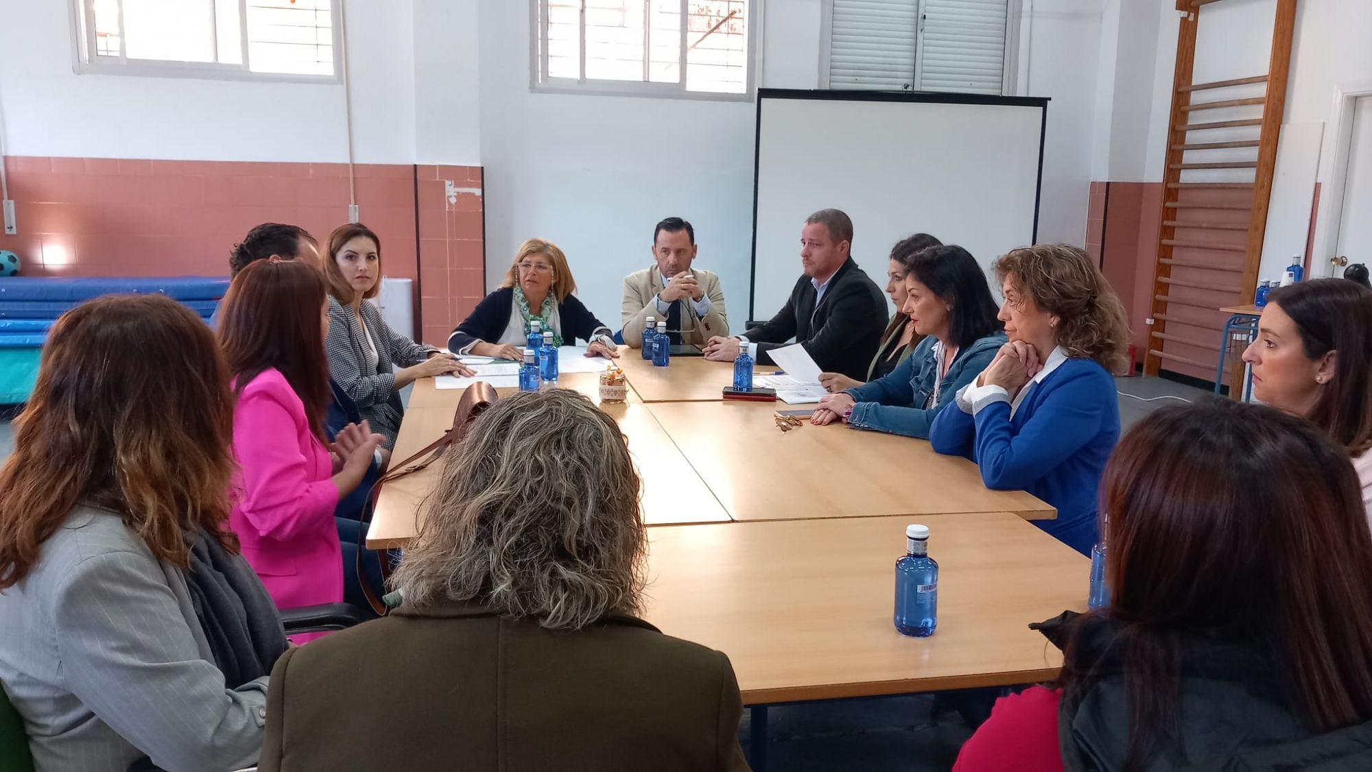 La Empresa Adjudicataria De La Obras Del Ceip San Bernardo De San Roque