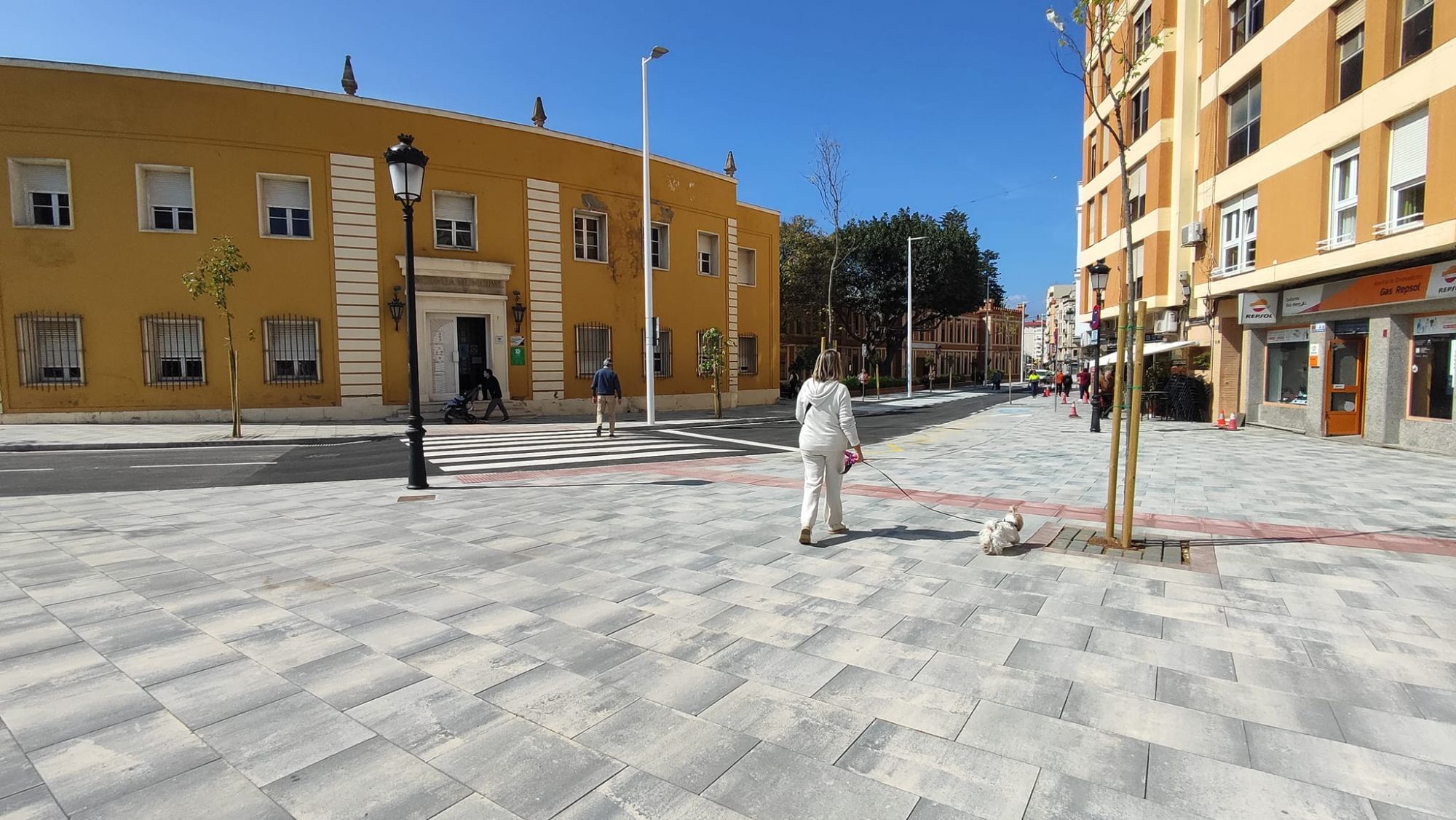 As Es La Nueva Avenida Espa A Ensanche De Aceras Arbolado Y