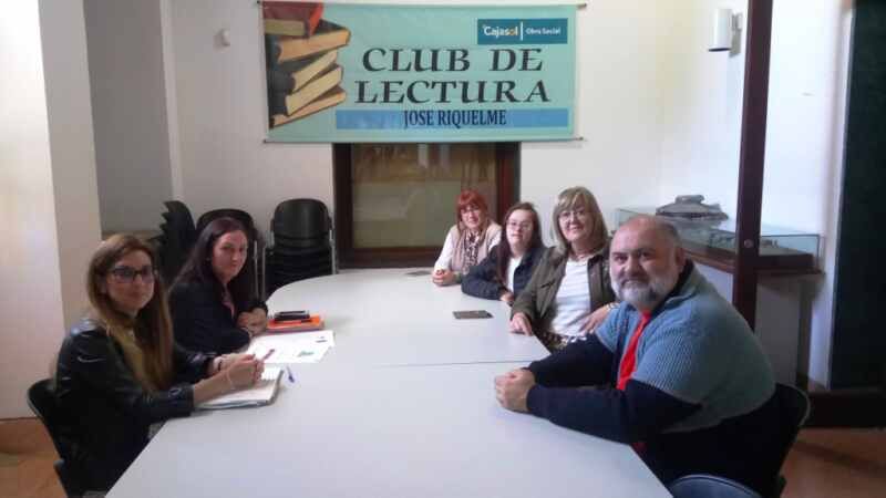 La Biblioteca Incorporar Libros De Lectura F Cil Y Crear Un Club De