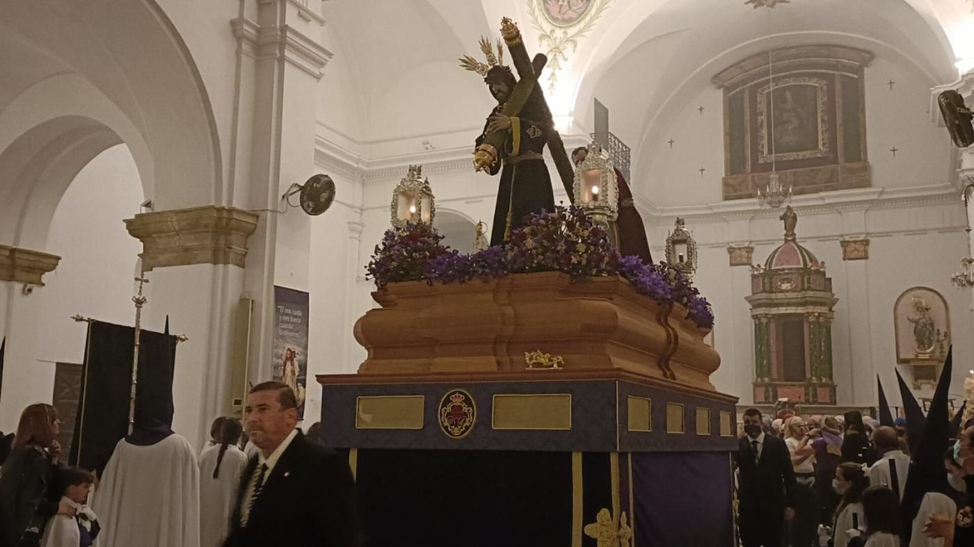 Imagen de archivo. Semana Santa Los Barrios. Nazareno. Los Barrios busca el cartel anunciador de la Semana Santa de 2024 a través de un concurso de fotografía