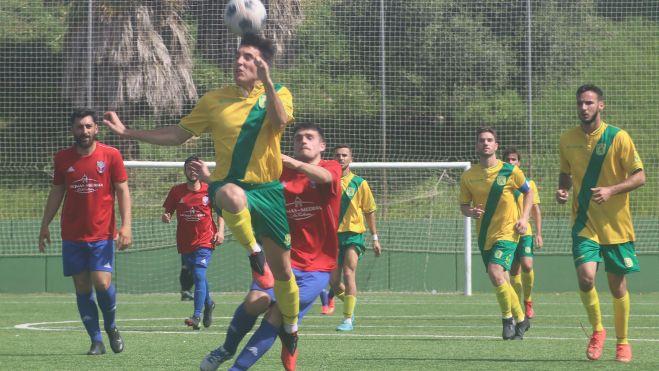 Nueva victoria Jandeña del Conil CF que repite Alineación del último  encuentro ahora para ganar a la UD Los Barrios en el Perez Ureba