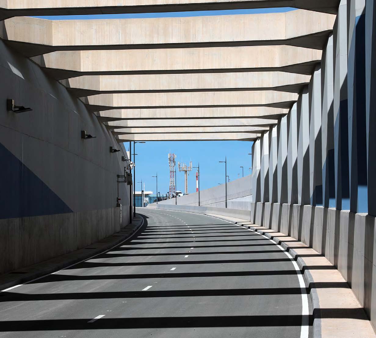 El nuevo túnel del aeropuerto de Gibraltar abrirá al tráfico el próximo viernes.