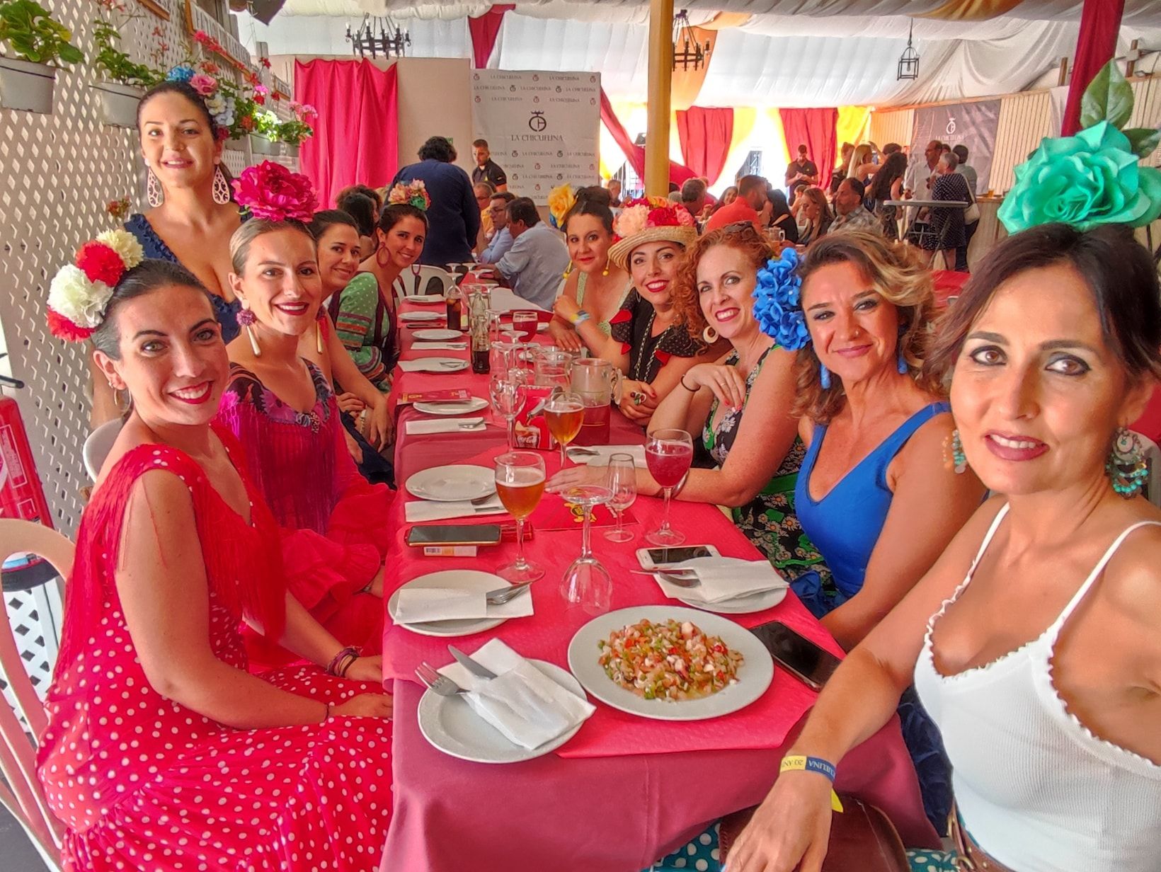 Los 10 errores a evitar a la hora de vestirse de flamenca en la Feria de  Algeciras