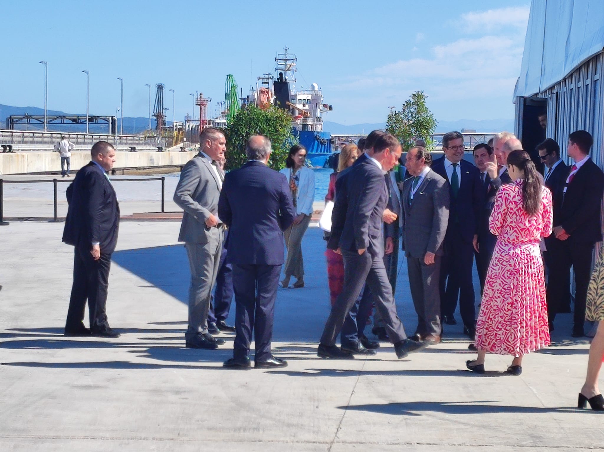 Sandra Domínguez y Mariángeles Benito / 8Directo. Los reyes de España y Holanda visitan el Puerto de Algeciras para respaldar el corredor marítimo de hidrógeno verde entre el Norte y el Sur de Europa