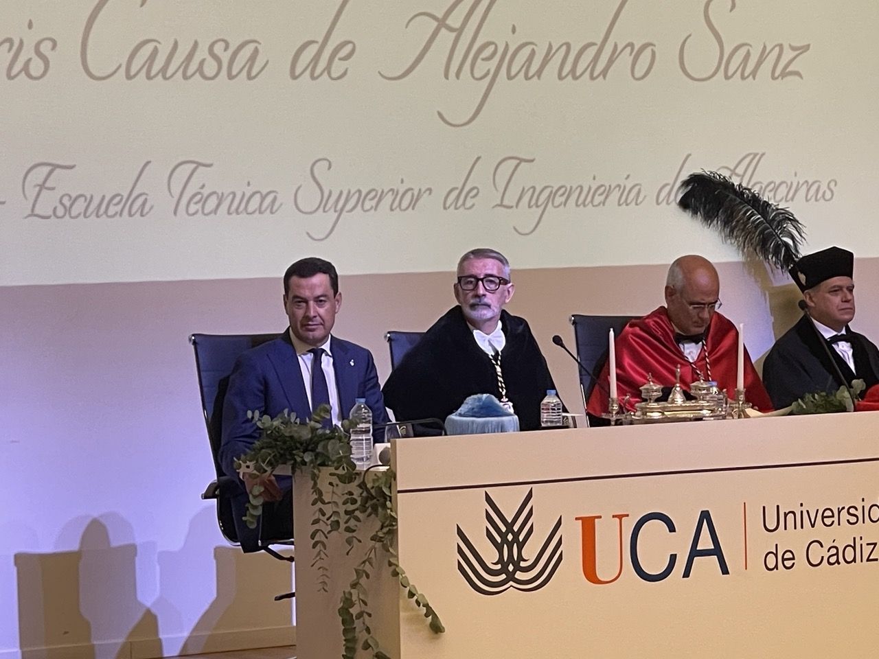 Acto de investidura de Alejandro Sanz como doctor Honoris Causa en Algeciras