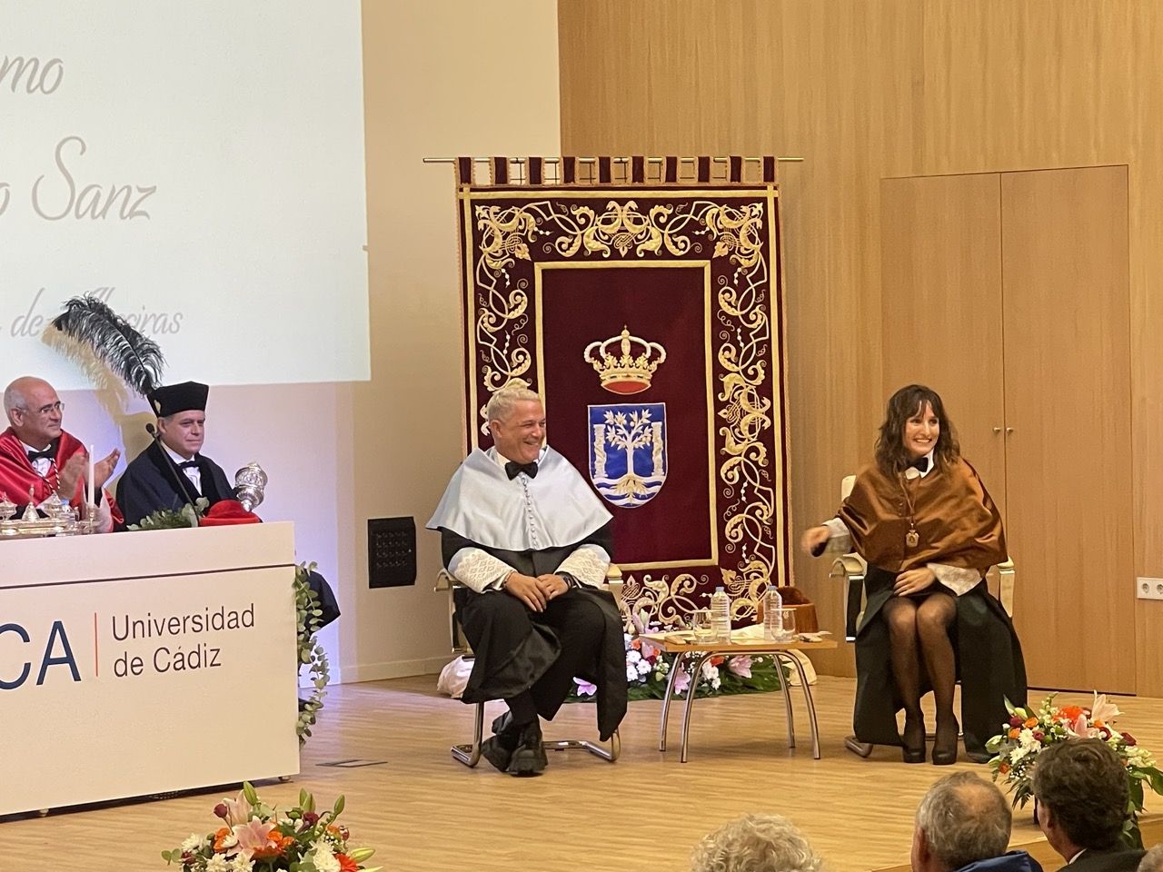 Acto de investidura de Alejandro Sanz como doctor Honoris Causa en Algeciras