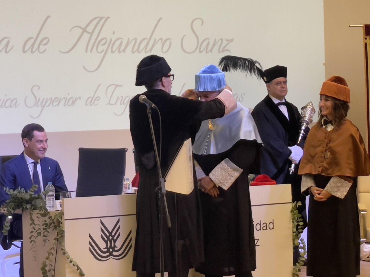 Acto de investidura de Alejandro Sanz como doctor Honoris Causa en Algeciras