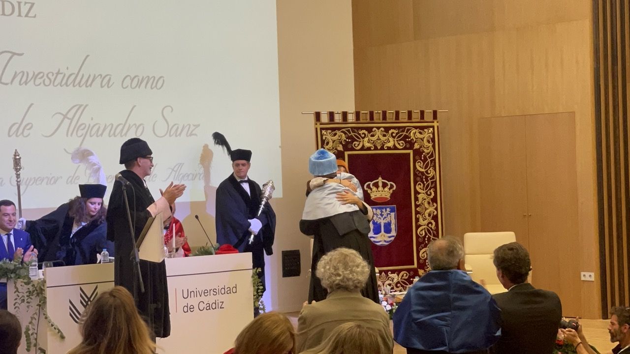 Acto de investidura de Alejandro Sanz como doctor Honoris Causa en Algeciras. Foto: Sofía Furse.