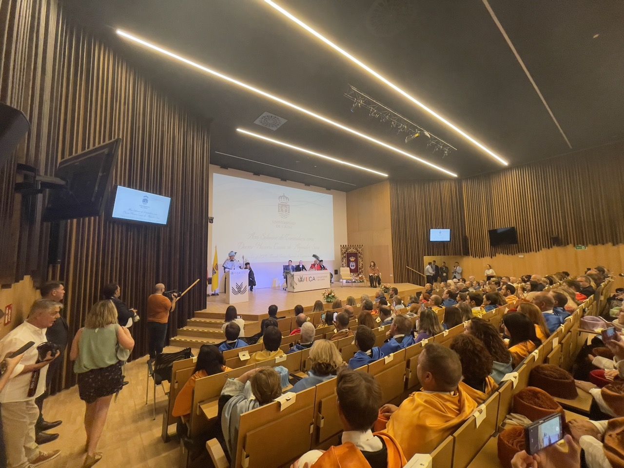 Acto de investidura de Alejandro Sanz como doctor Honoris Causa en Algeciras. Foto: Sofía Furse.