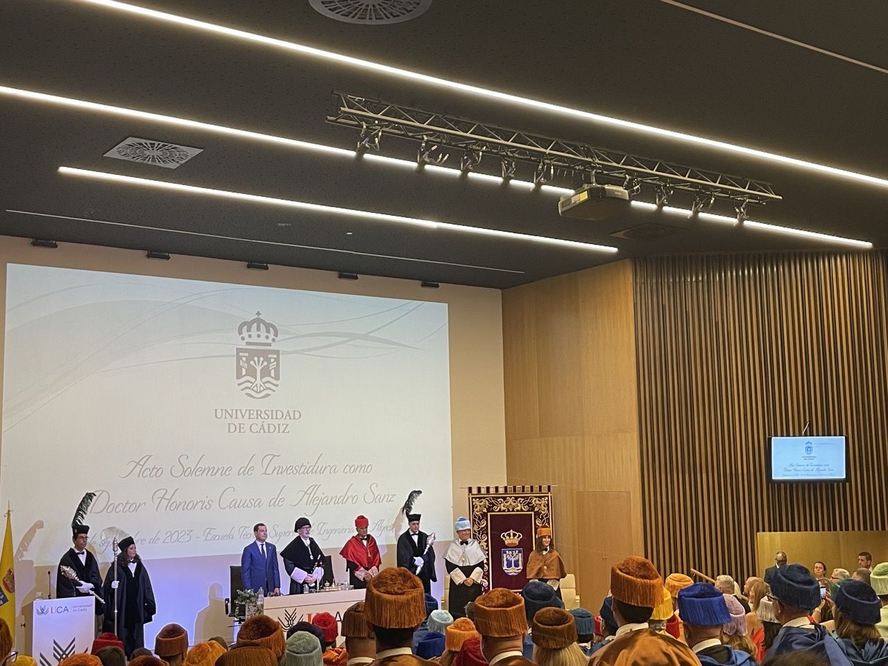 Acto de investidura de Alejandro Sanz como doctor Honoris Causa en Algeciras. Foto: Sofía Furse.