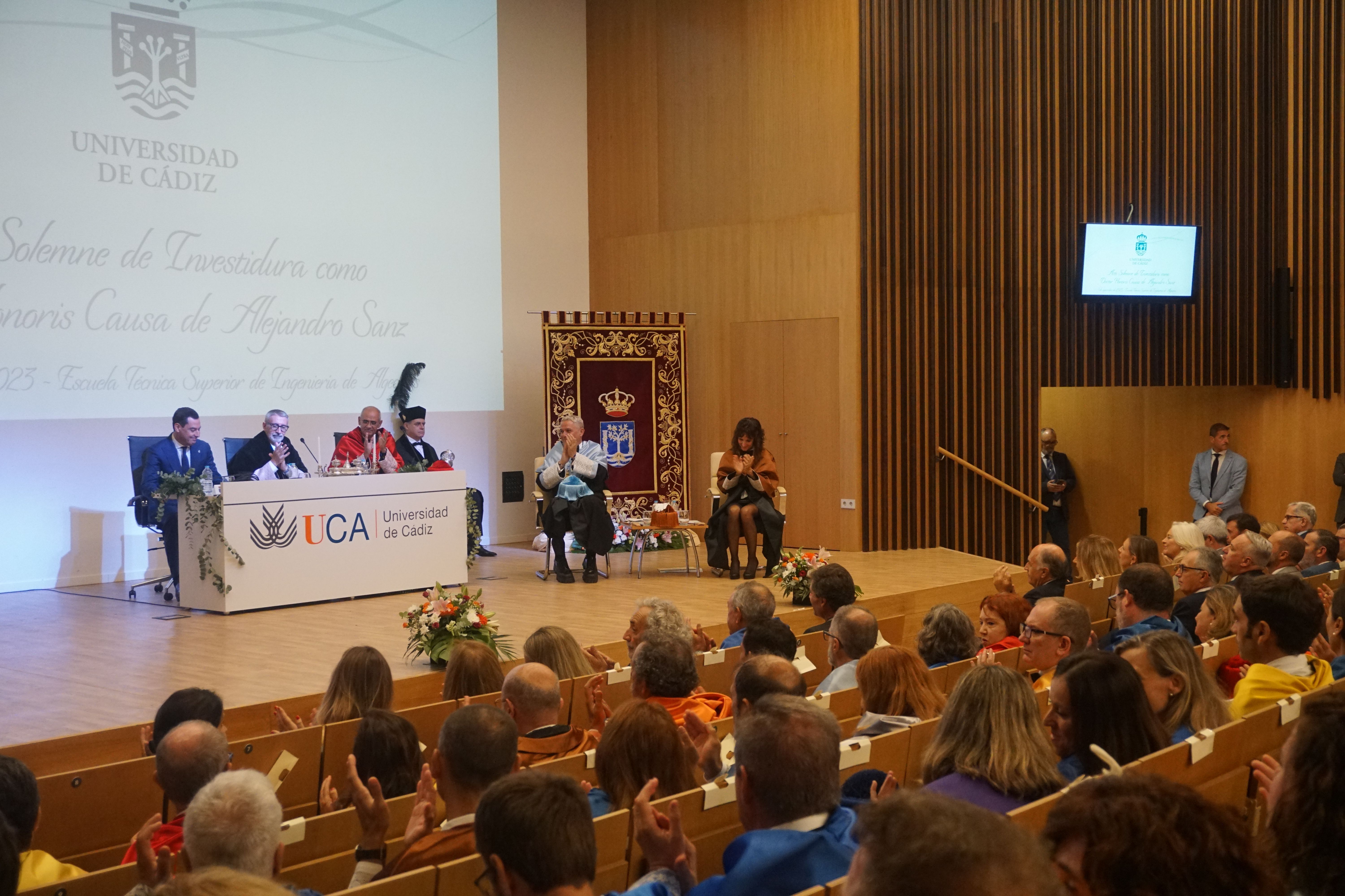 Acto de investidura de Alejandro Sanz como doctor Honoris Causa en Algeciras. Foto: Sofía Furse.