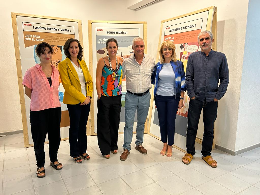 La sala Cajasur de Algeciras acoge una exposición sobre la importancia de la Agenda 2030