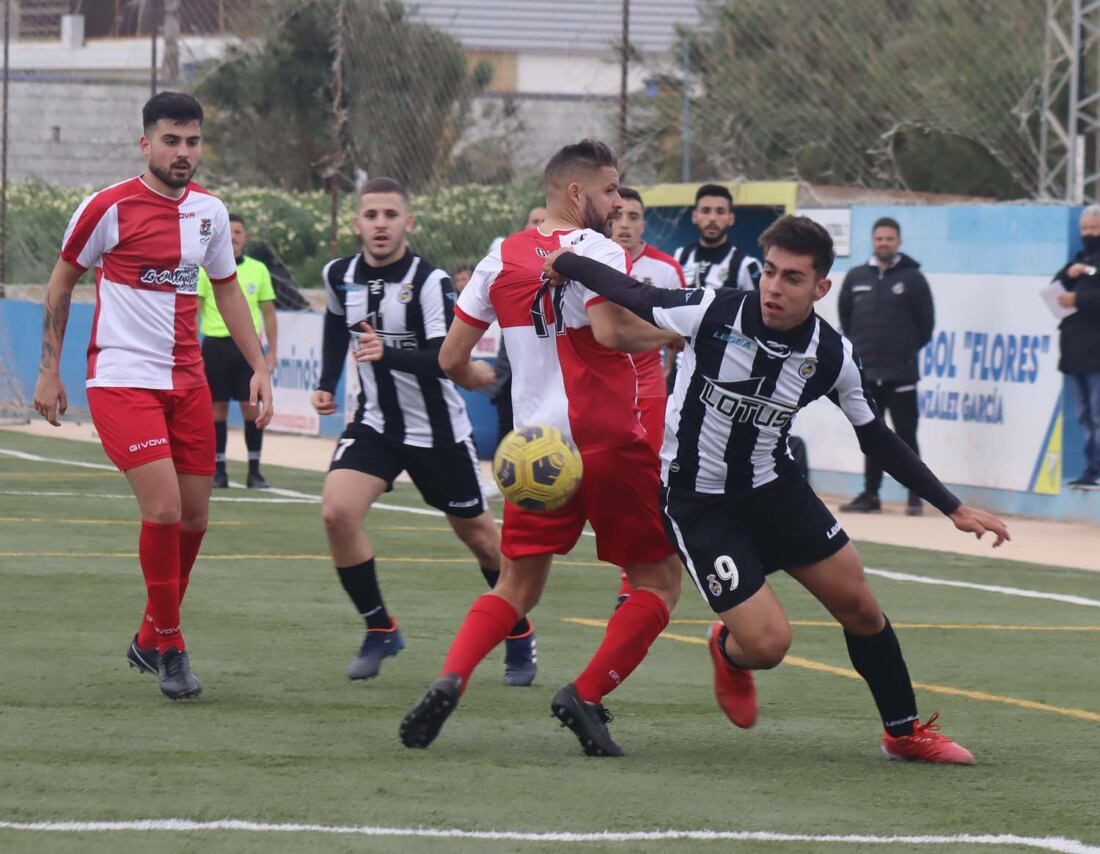 La RB Linense B Cae Ante Un Rival Directo, El GE Bazán, Y Casi Dice ...