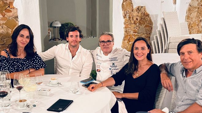 Tamara Falcó e Íñigo Onieva, en El Guadarnés, de San Roque. 