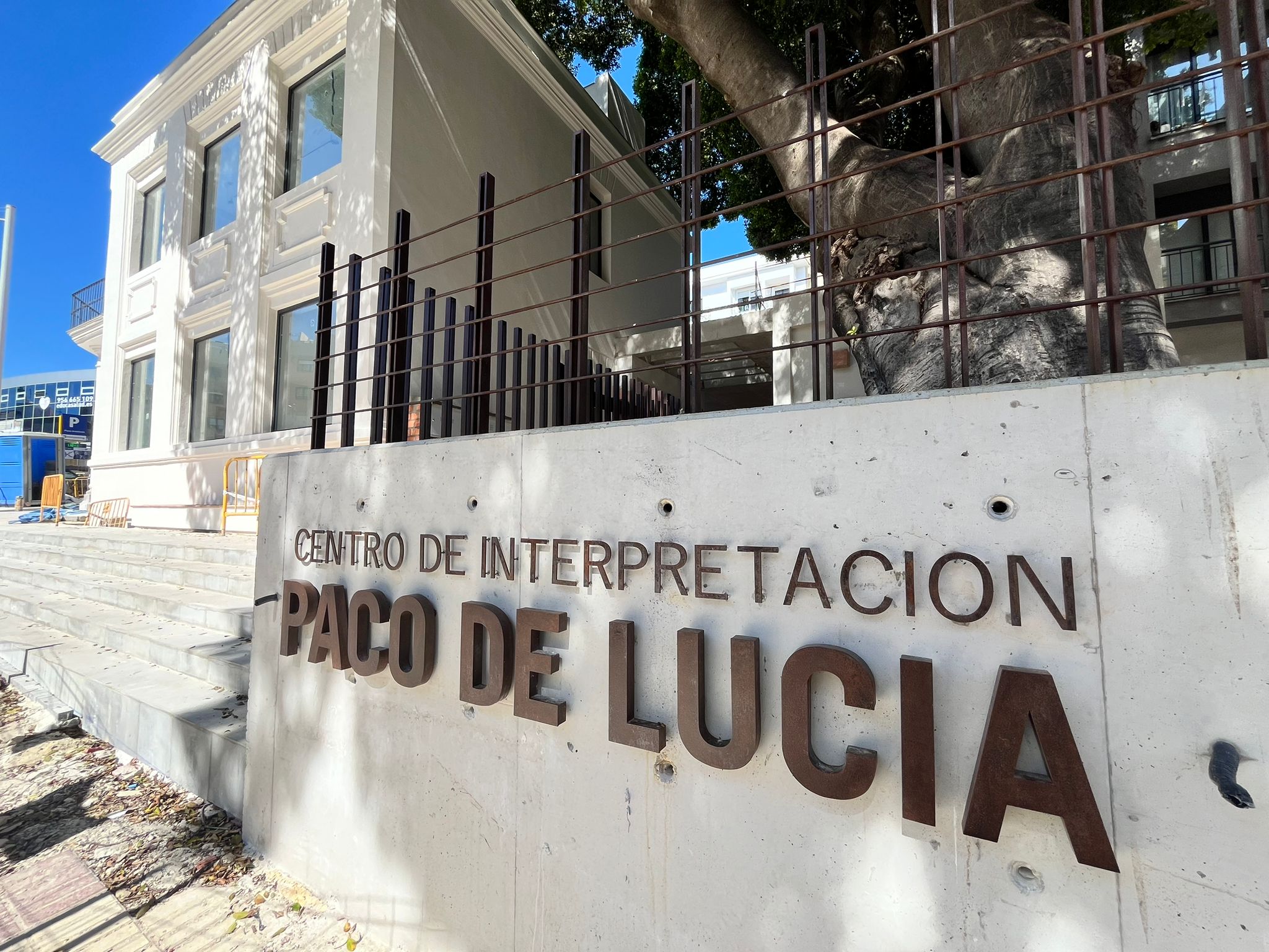 El Centro de Interpretación Paco de Lucía sigue sin fecha de apertura. Foto: Francis Mena / 8Directo. 