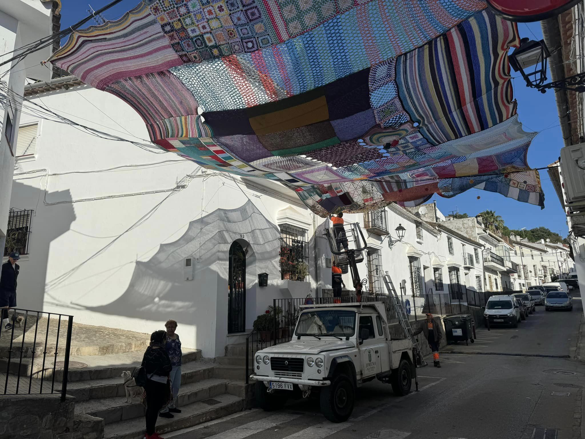 El croché adorna Jimena de la Frontera