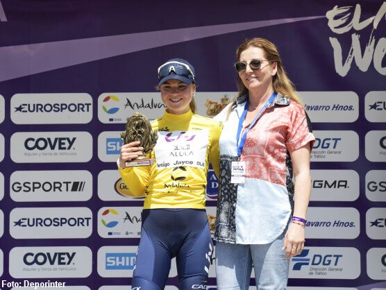 Silke Smulders, primera líder de la Vuelta a Andalucía que ha salido desde Castellar