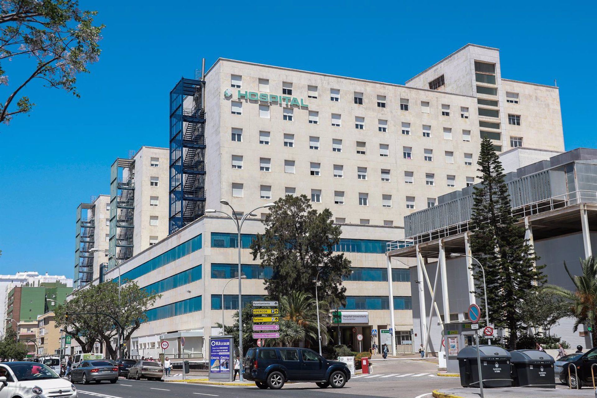  Muere un bebé que cayó desde un tercer piso en Cádiz. Hospital Puerta del Mar de Cádiz. - ROCÍO RUZ/EUROPA PRESS - Archivo