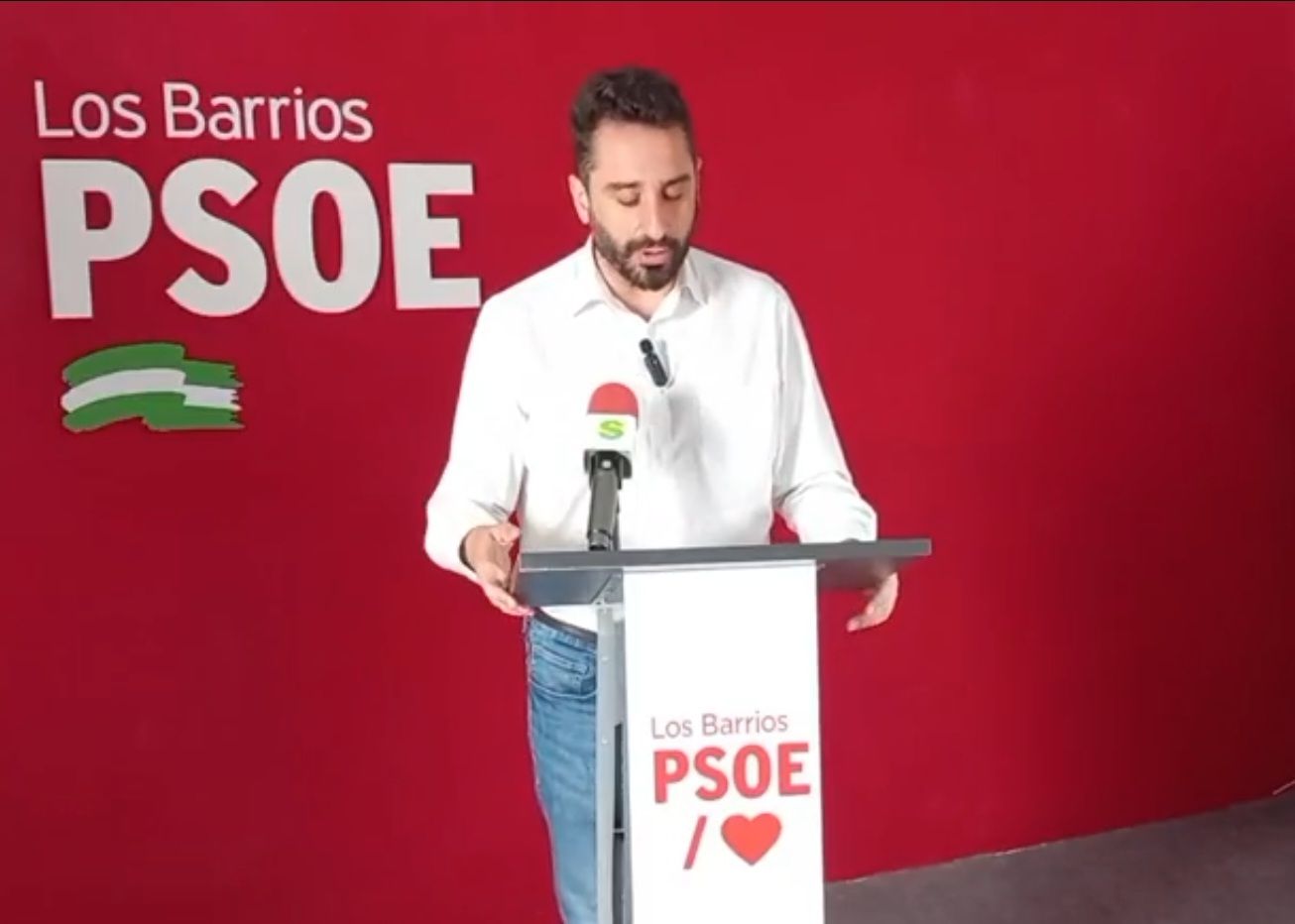 Perea denuncia que "de los últimos 10 millones repartidos por Diputación, a Los Barrios no ha llegado nada".