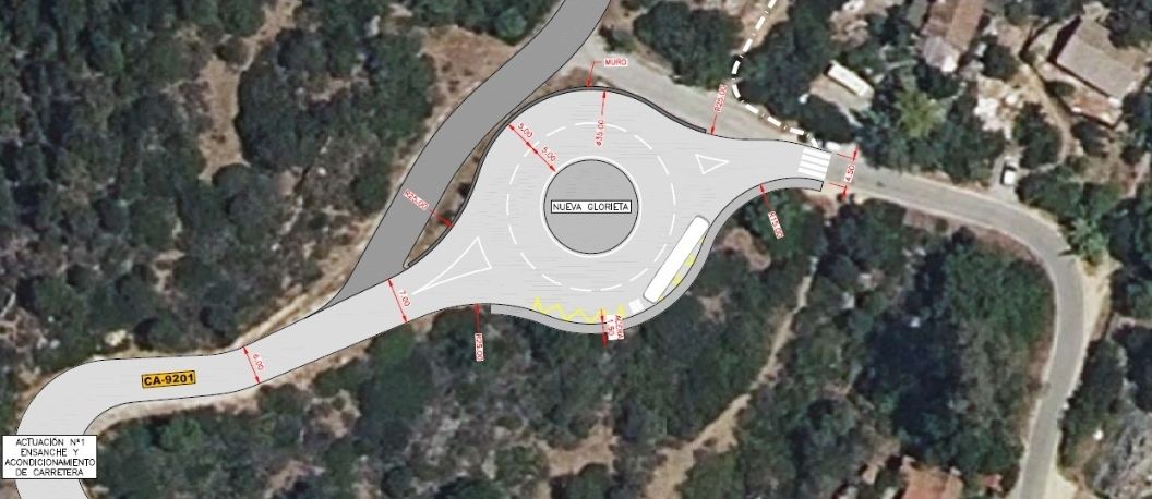 Verdemar rechaza la construcción de una rotonda en la carretera al Castillo de Castellar.