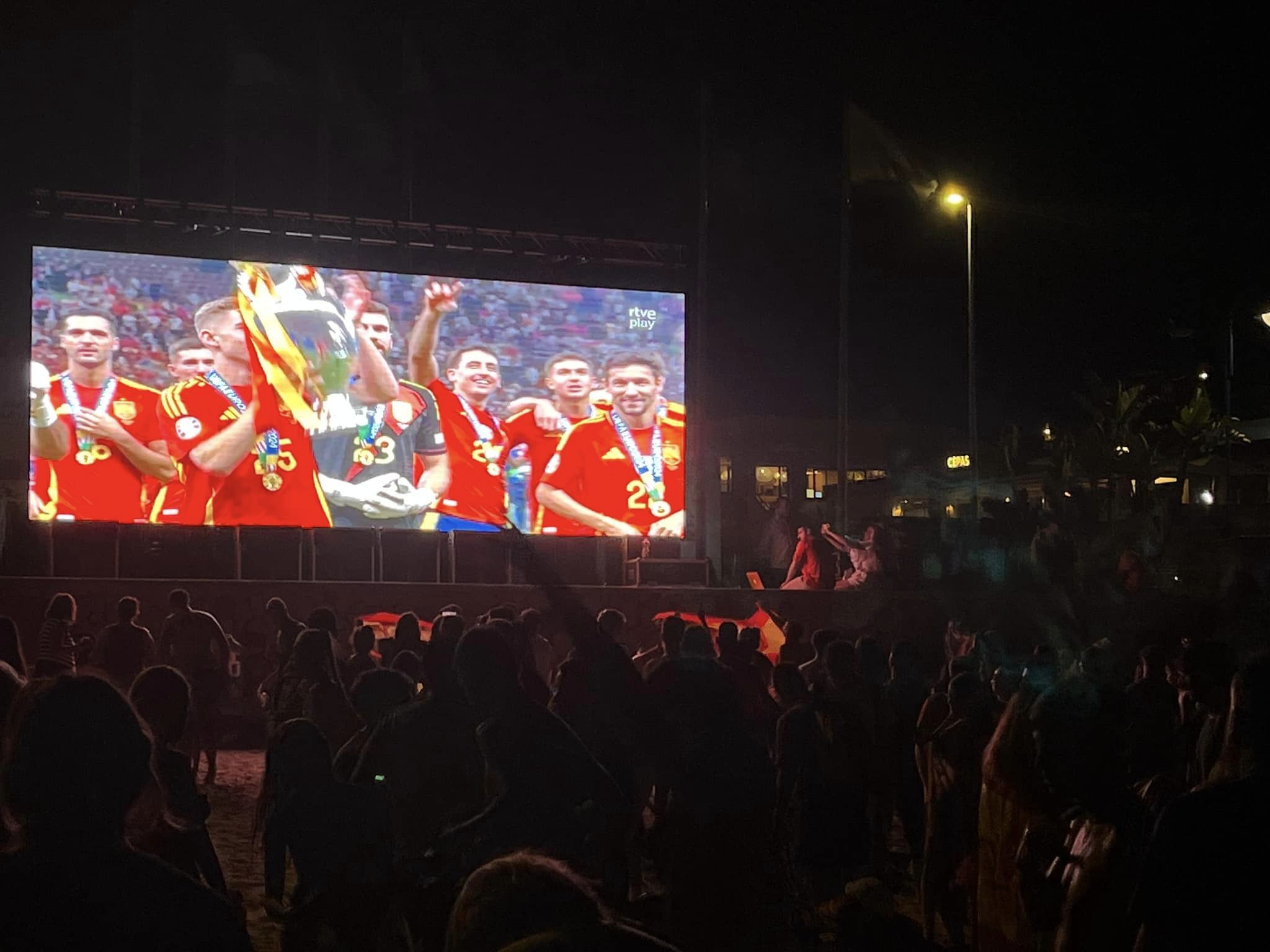 La pantalla gigante de Getares, en Algeciras. 