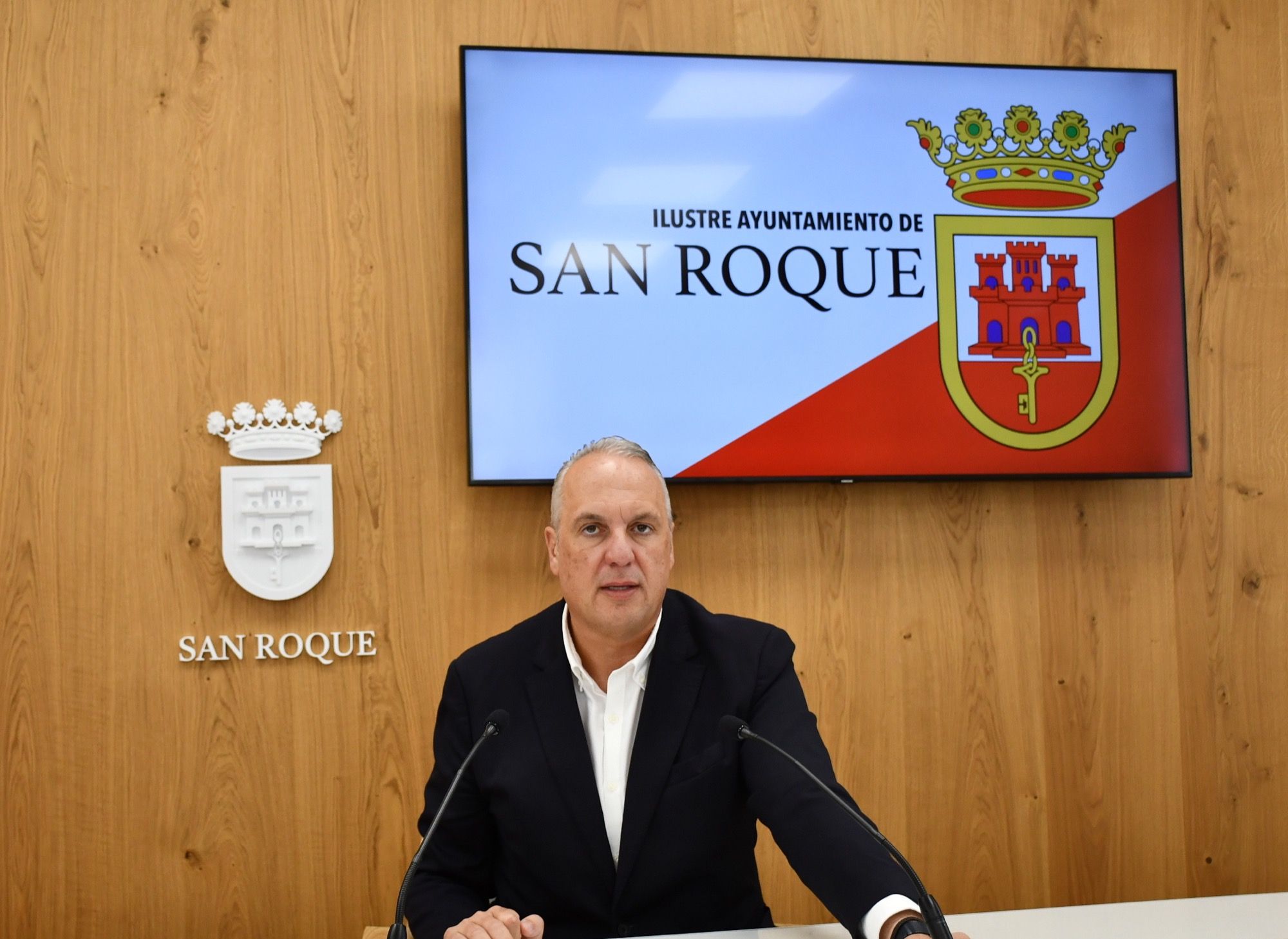 Ruiz Boix exige a la Junta inversiones y mejoras en los colegios sanroqueños