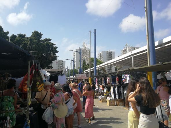 mercadillo en el Parque Feria.