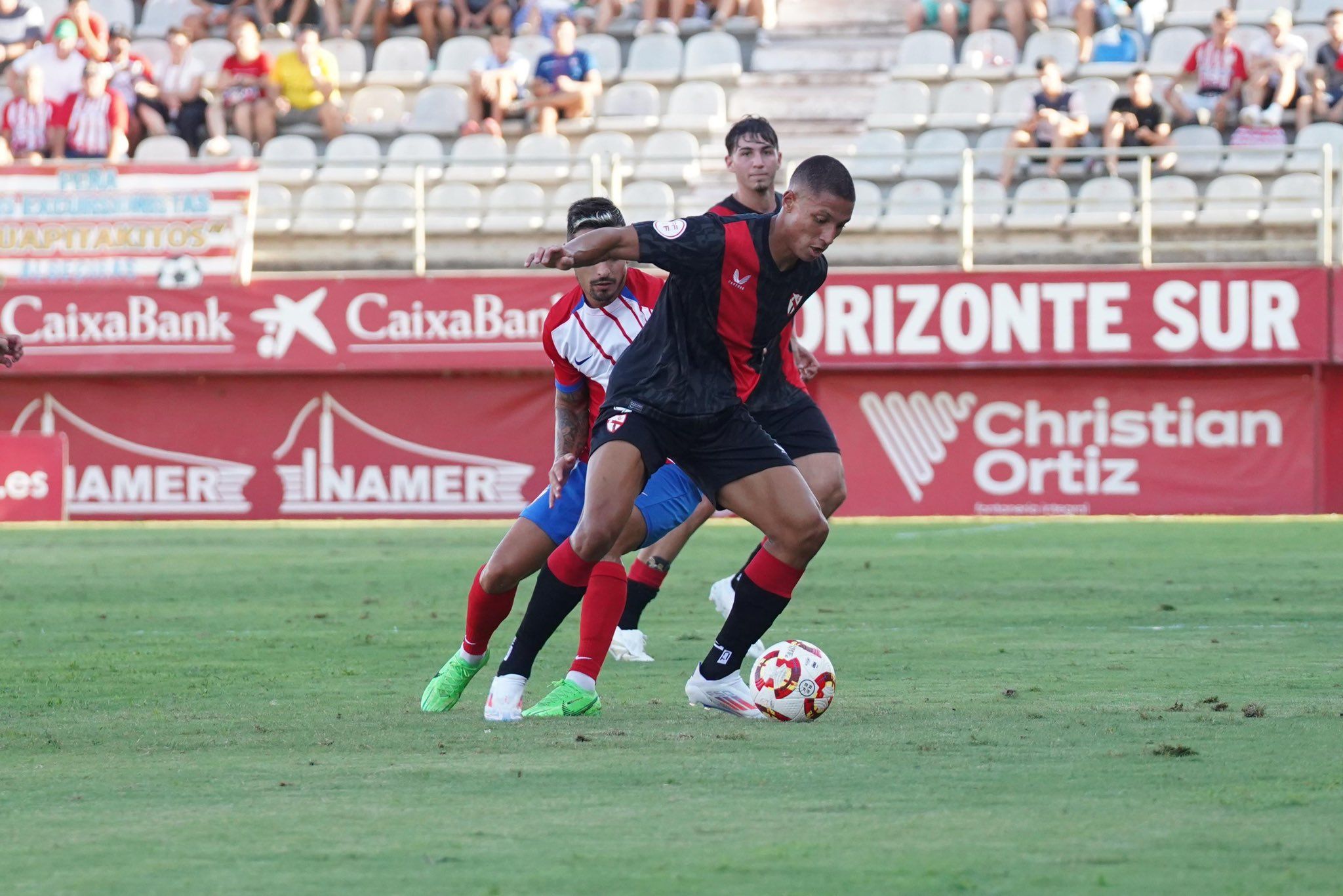 Foto: Sevilla FC. (1-1) Otro paso corto del Algeciras