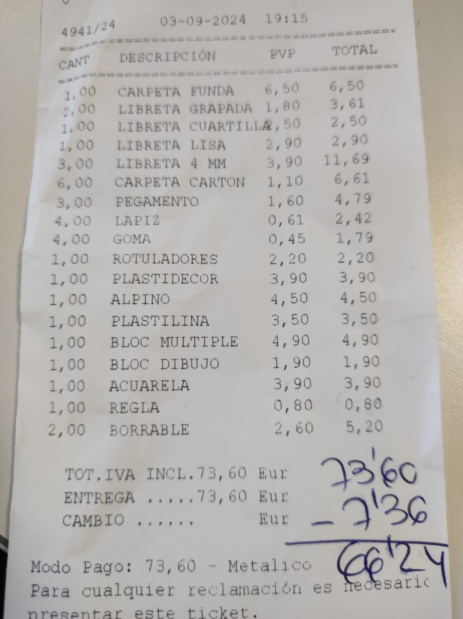 Tickect de compra de material en una librería de la comarca.