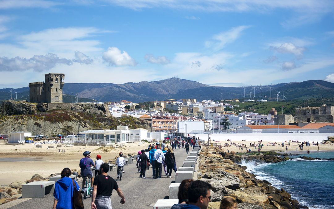 El PSOE acusa al gobierno local de "vender Tarifa a cachitos".