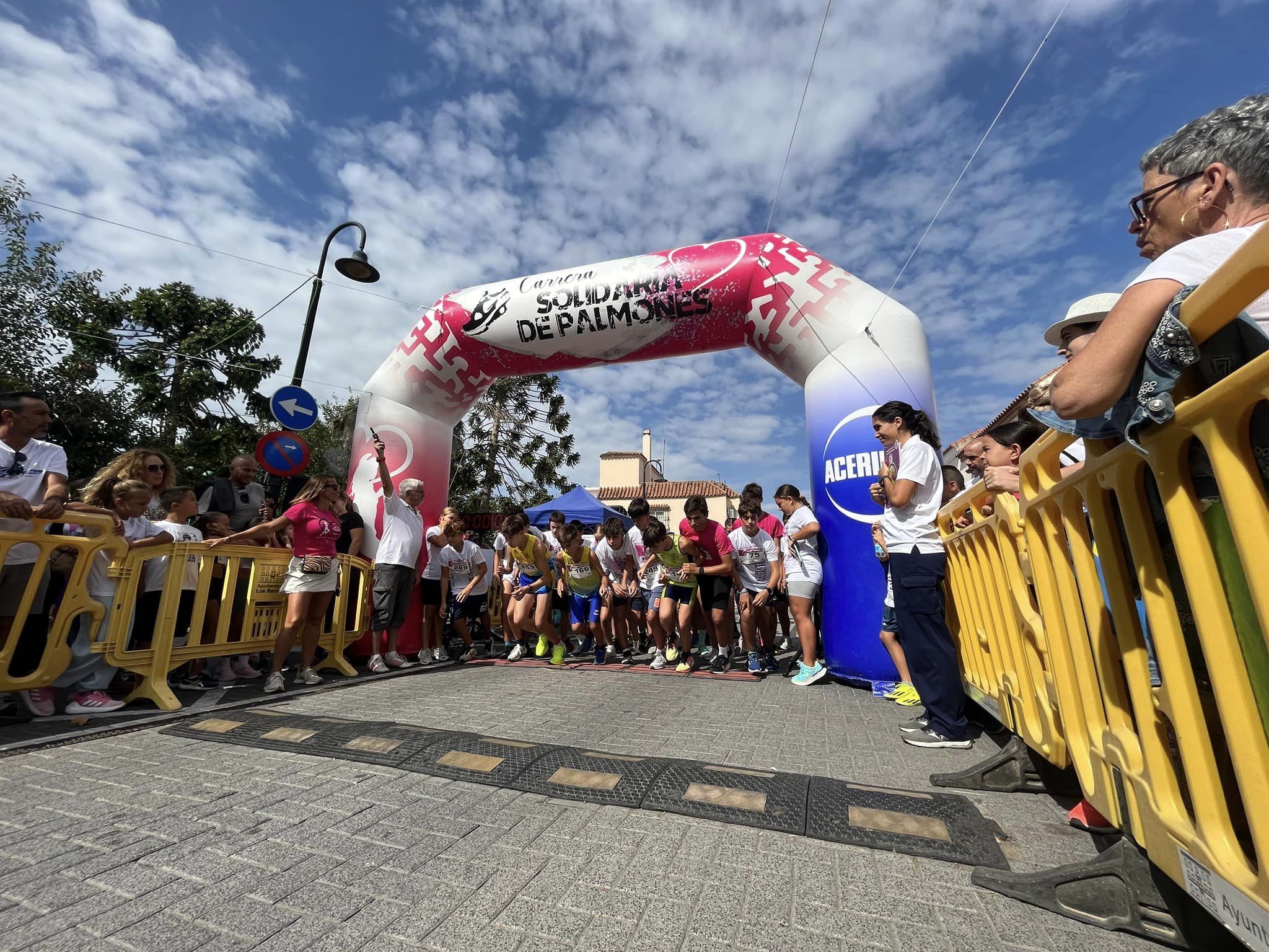 El Campo de Gibraltar se vuelca con la VII Carrera Solidaria de Palmones