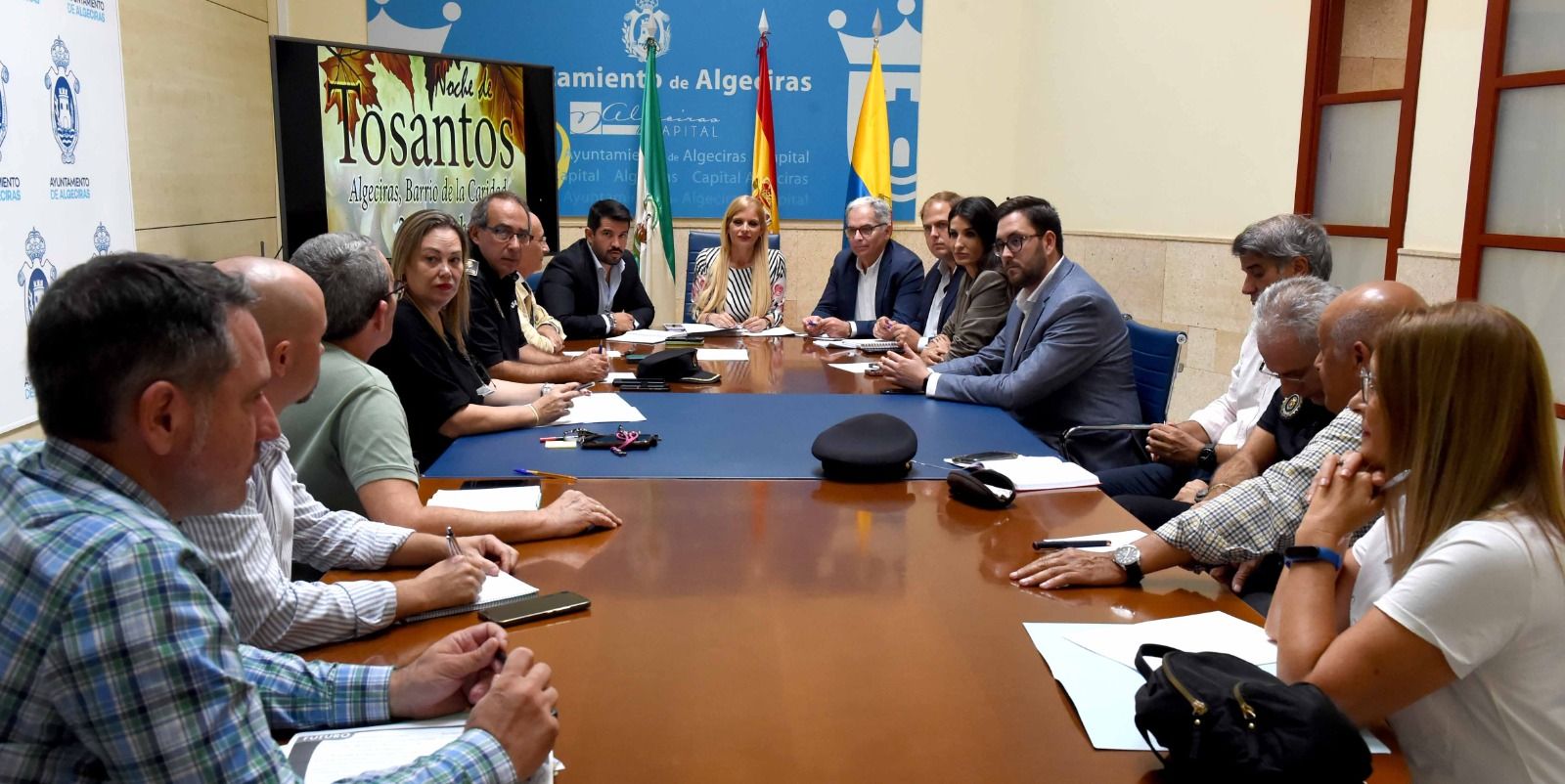 Algeciras ultima los detalles de Tosantos 2024, una de sus fiestas más especiales.