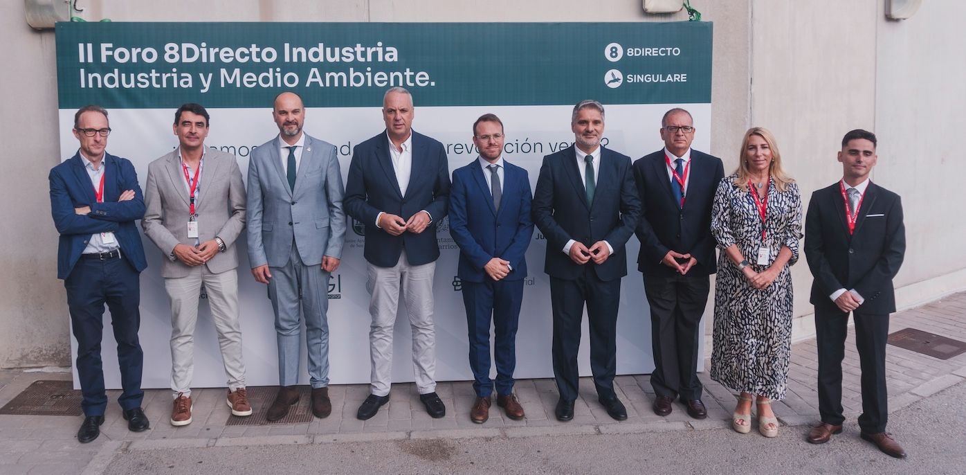 Participantes del II Foro 8Directo Industria, celebrado en las instalaciones de Cepsa en el Campo de Gibraltar. | J. M. Galindo. 