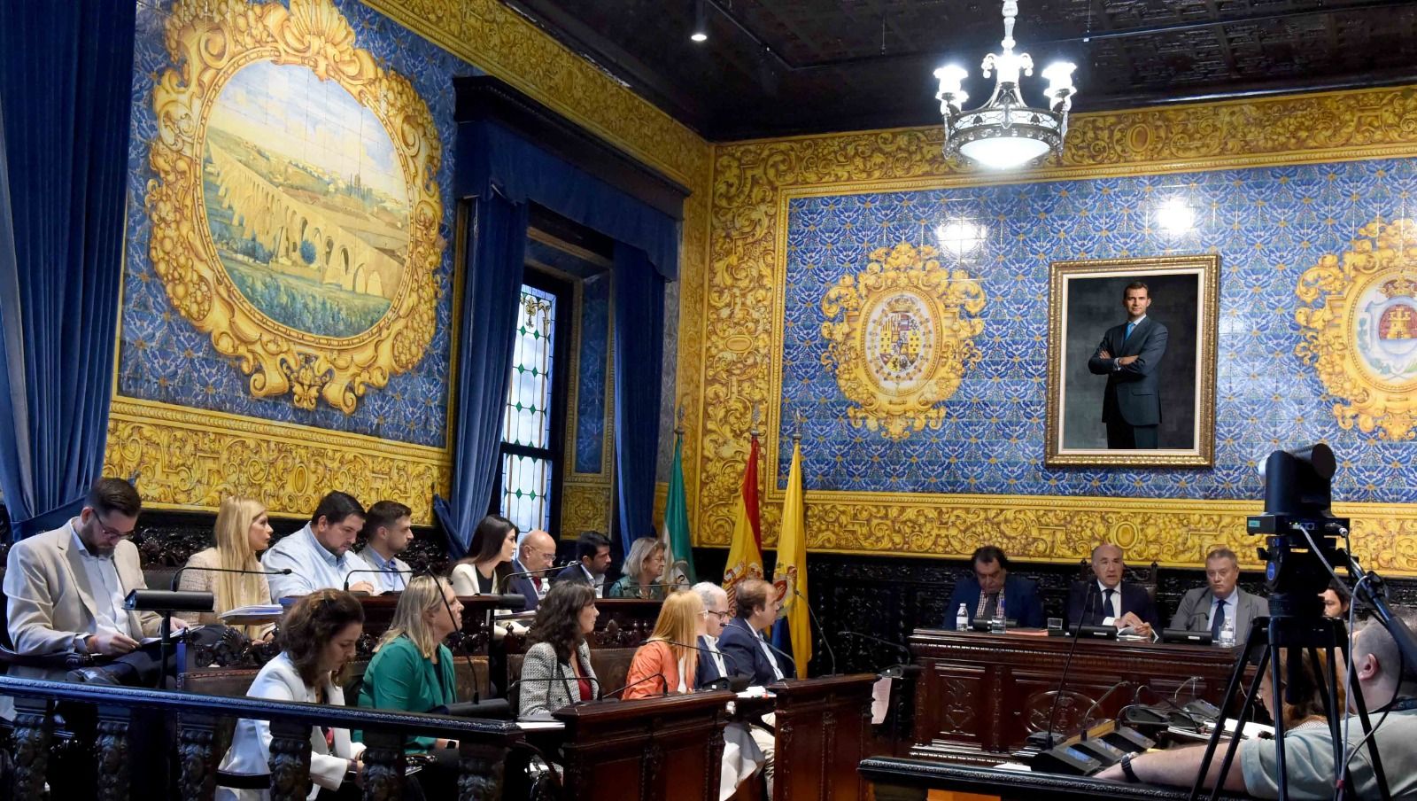 Pleno de Algeciras del mes de octubre. El Pleno de Algeciras aprueba el cambio del Plan de Ajuste y un nuevo Plan de Pago a Proveedores