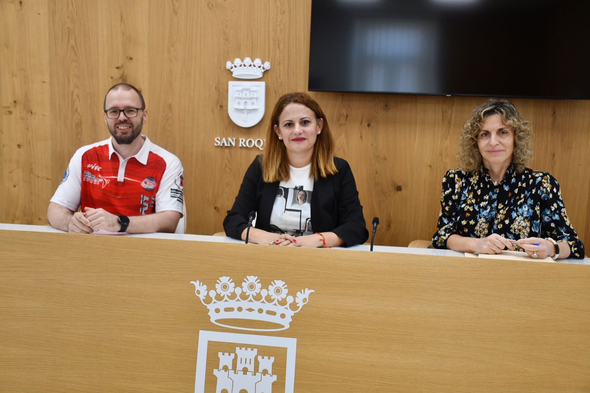 Firmada una primera tanda de convenios con entidades deportivas de San Roque.