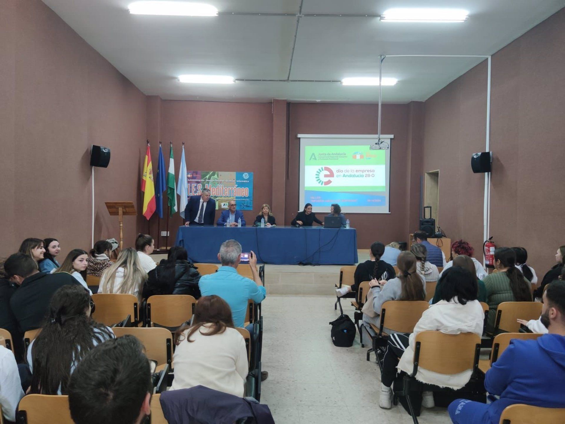 El Día de la Empresa Andaluza reunirá a más de 400 estudiantes a través de una docena de actividades.