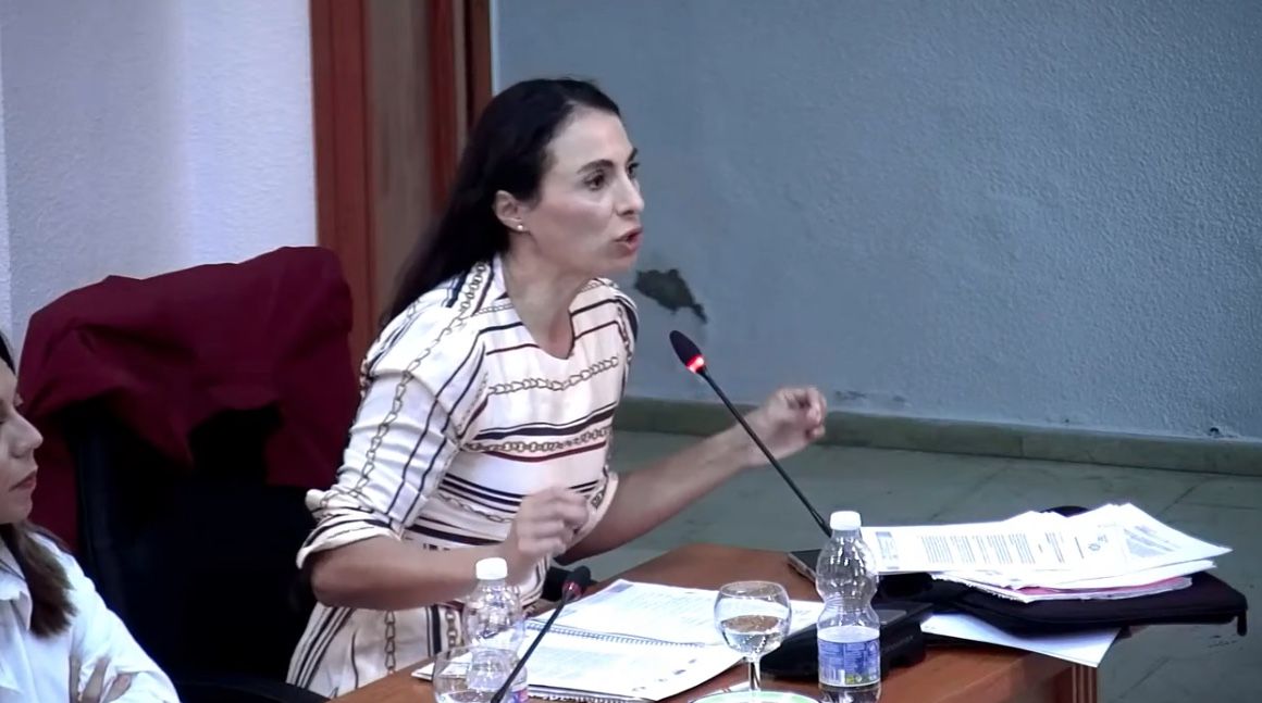 Vox, único partido en Los Barrios que rechaza a una moción conjunta contra la violencia de género