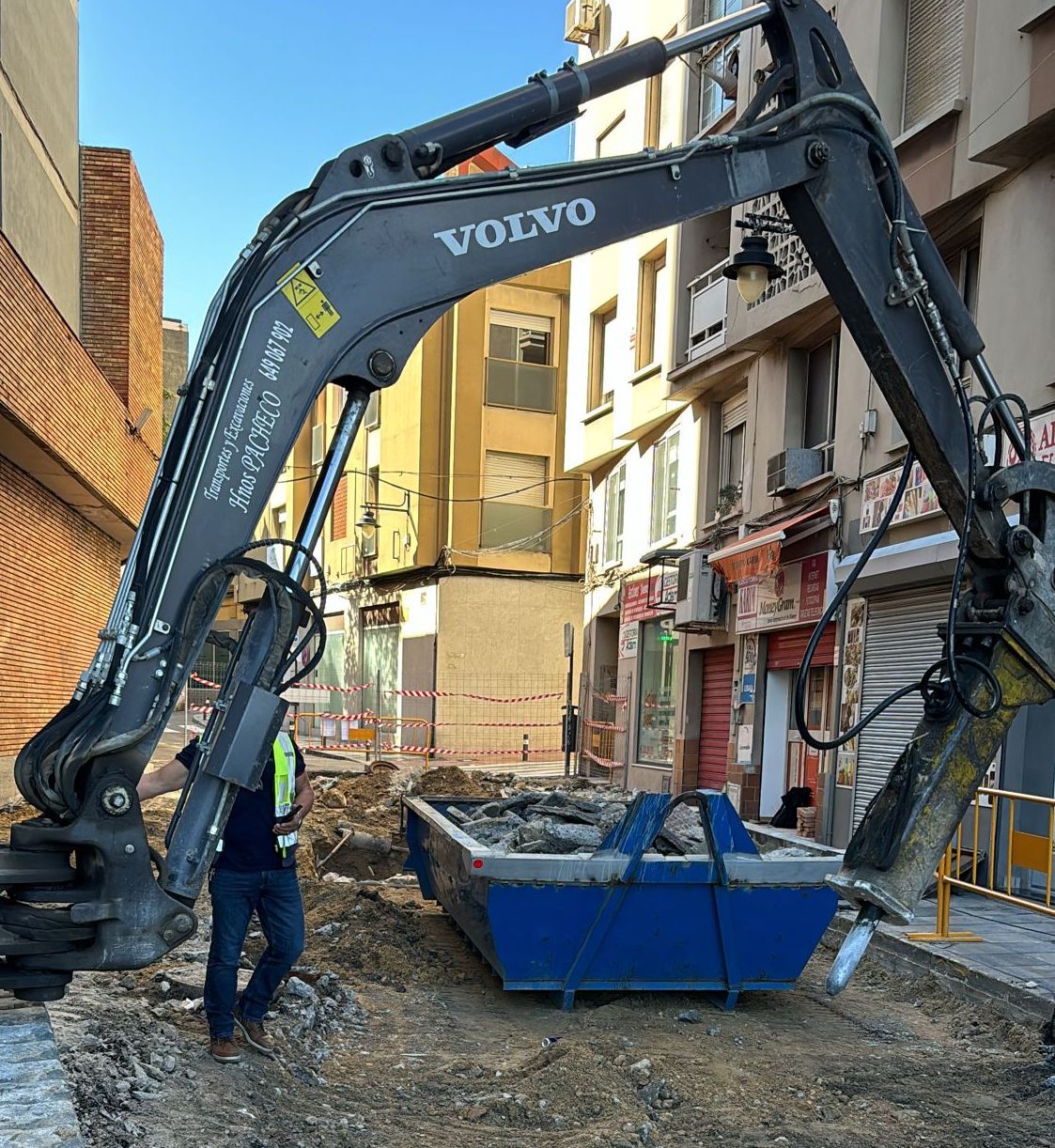 Avanzan a buen ritmo los trabajos de remodelación del Ojo del Muelle.