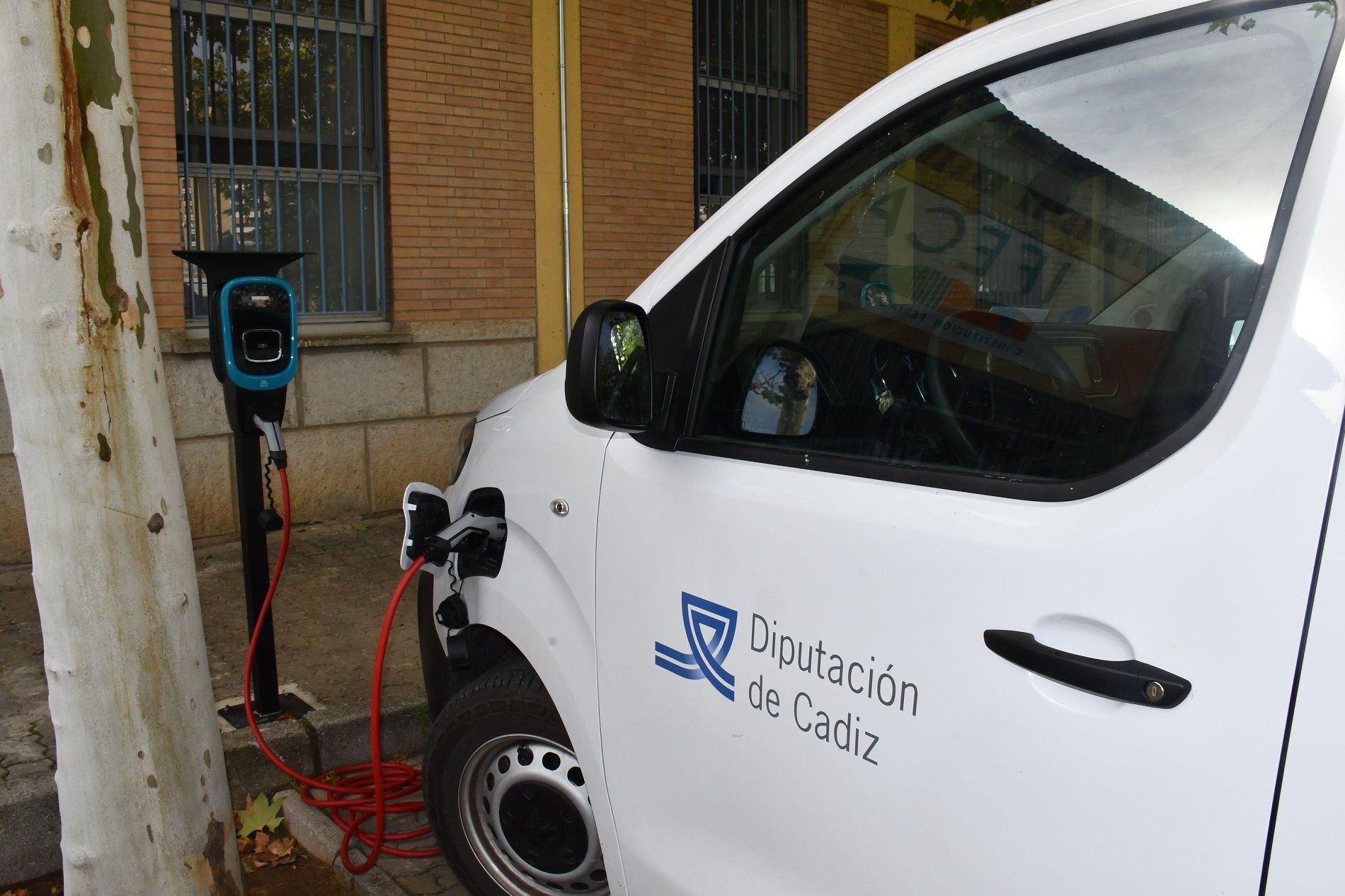 Tarifa, Jimena y Castellar contará con estaciones públicas de recarga de vehículos eléctricos. 