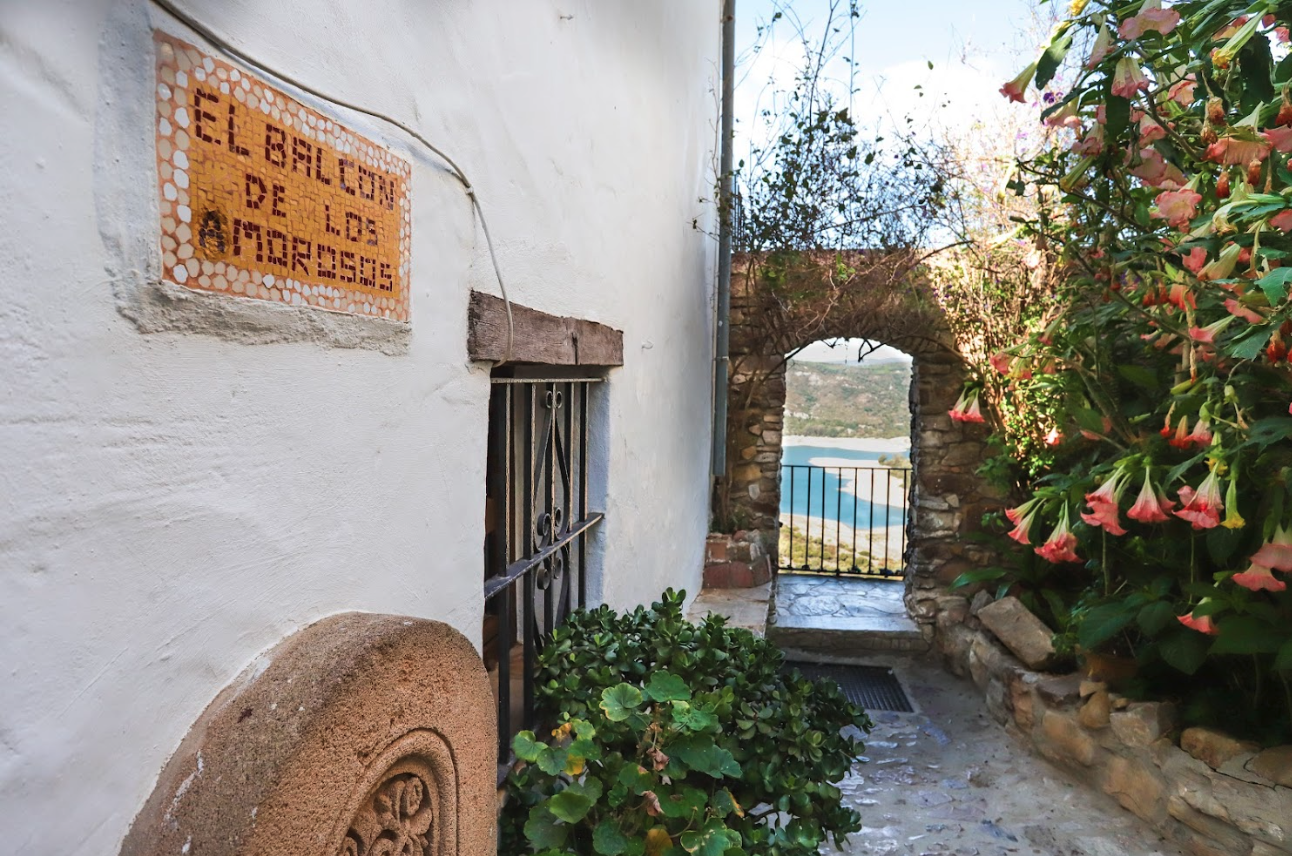 Los rincones más románticos del Campo de Gibraltar para el Día de los Enamorados (o cualquier día). FOTO: Balcón de los Enamorados o Amorosos, en Castellar de la Frontera.