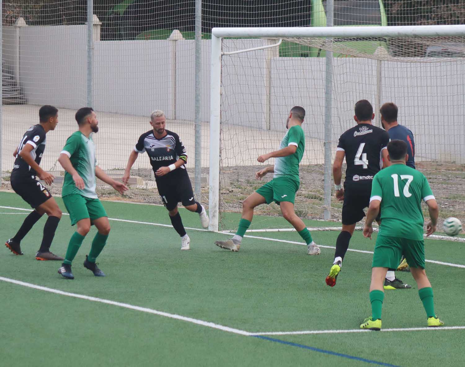 FÚTBOL 210821 Corti-Ceuta B