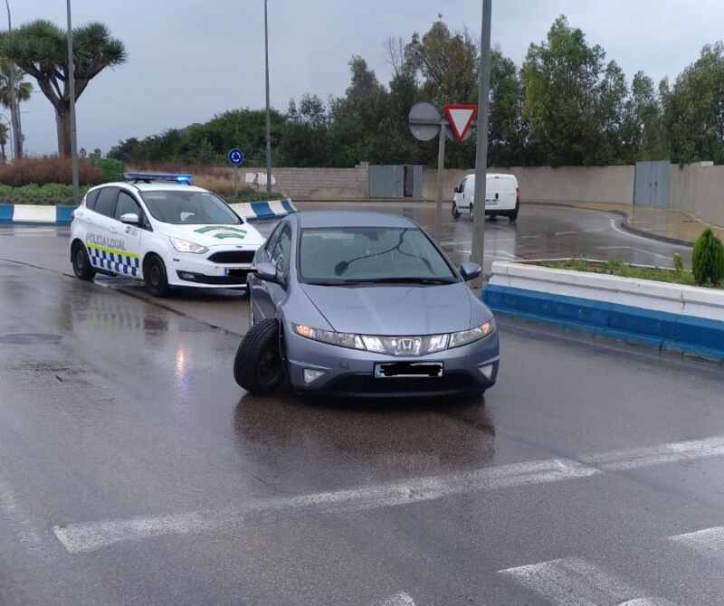 coche aciete la línea